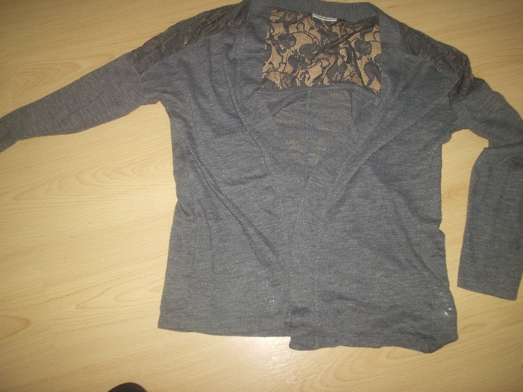 only vestje met kant maat m, Maat 38/40 (M), Ophalen of Verzenden, Grijs, 0nly