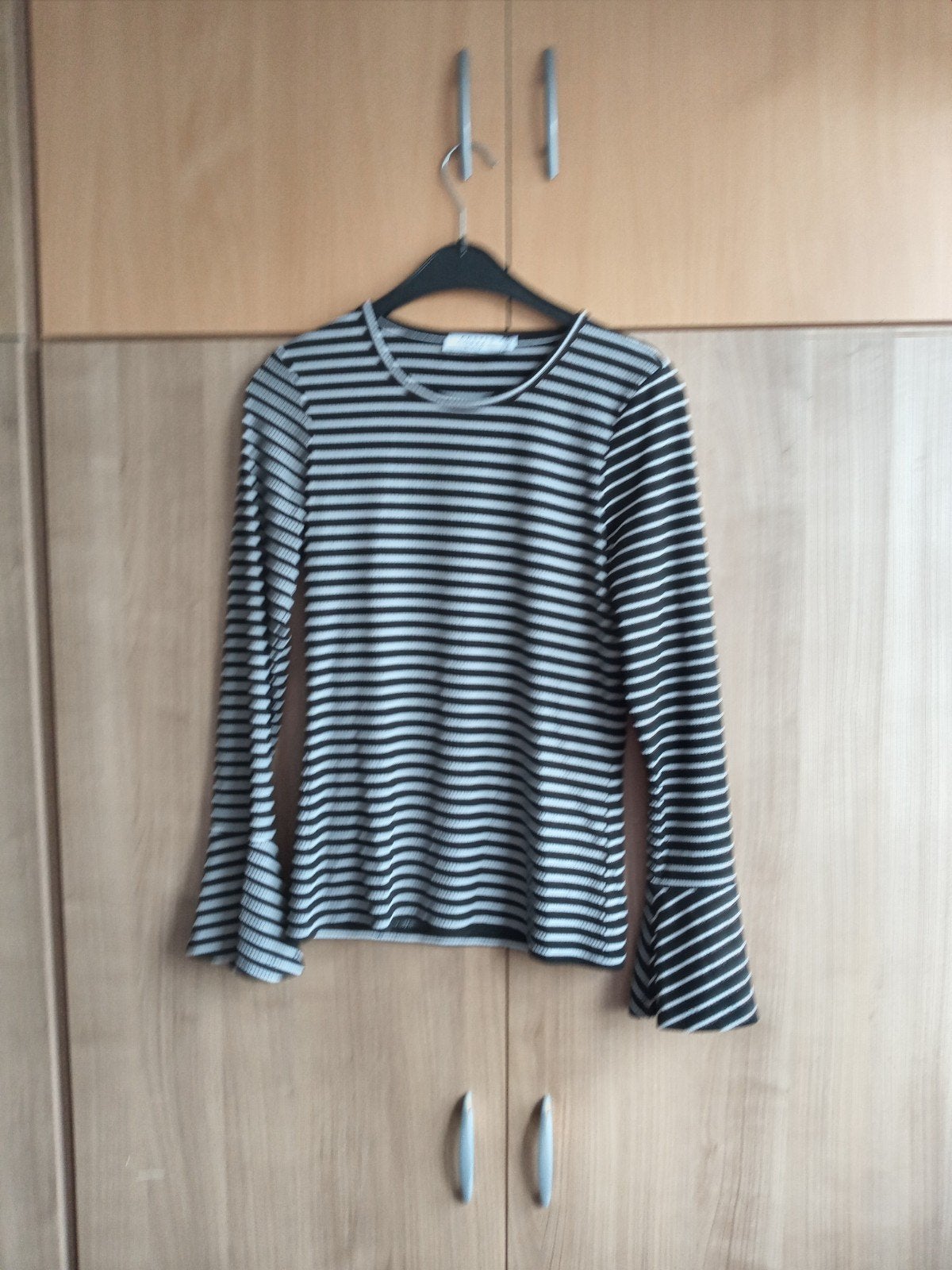 Longsleeve aparte mouw van Costa Studio maat S, Kleding | Dames, Ophalen of Verzenden, Zo goed als nieuw, Lange mouw, Maat 36 (S)