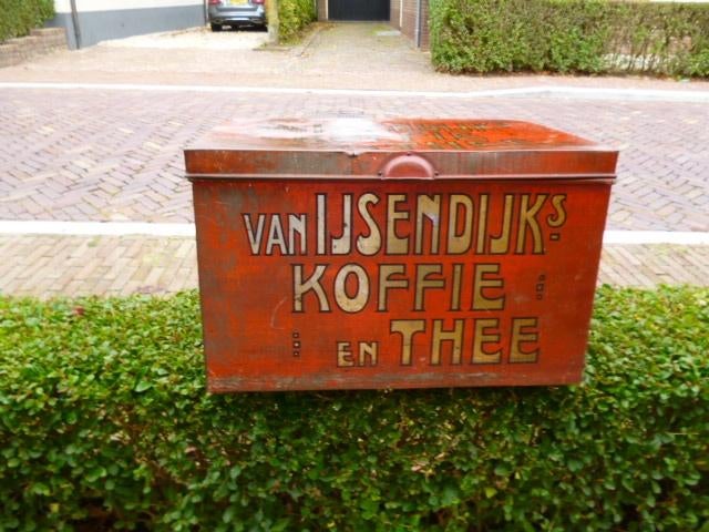 antieke ijzeren koffie en theekist 50x30x32 cm, Ophalen of Verzenden