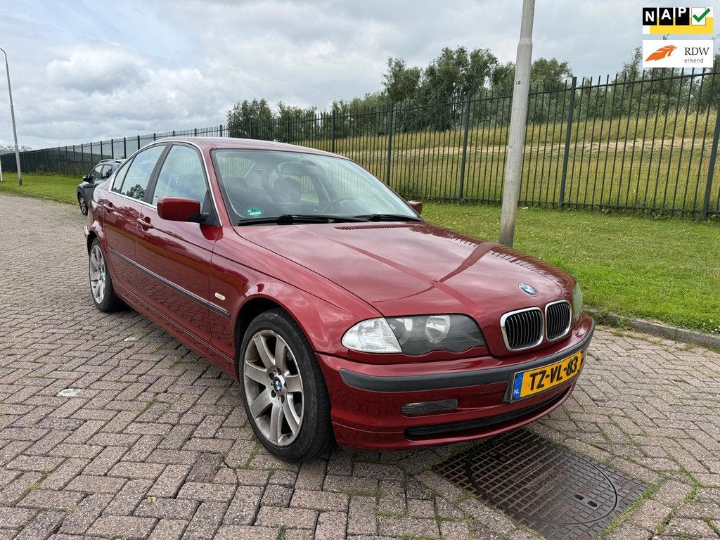 BMW 3-serie 320i, Auto's, Euro 2, Achterwielaandrijving, Gebruikt, 150 pk