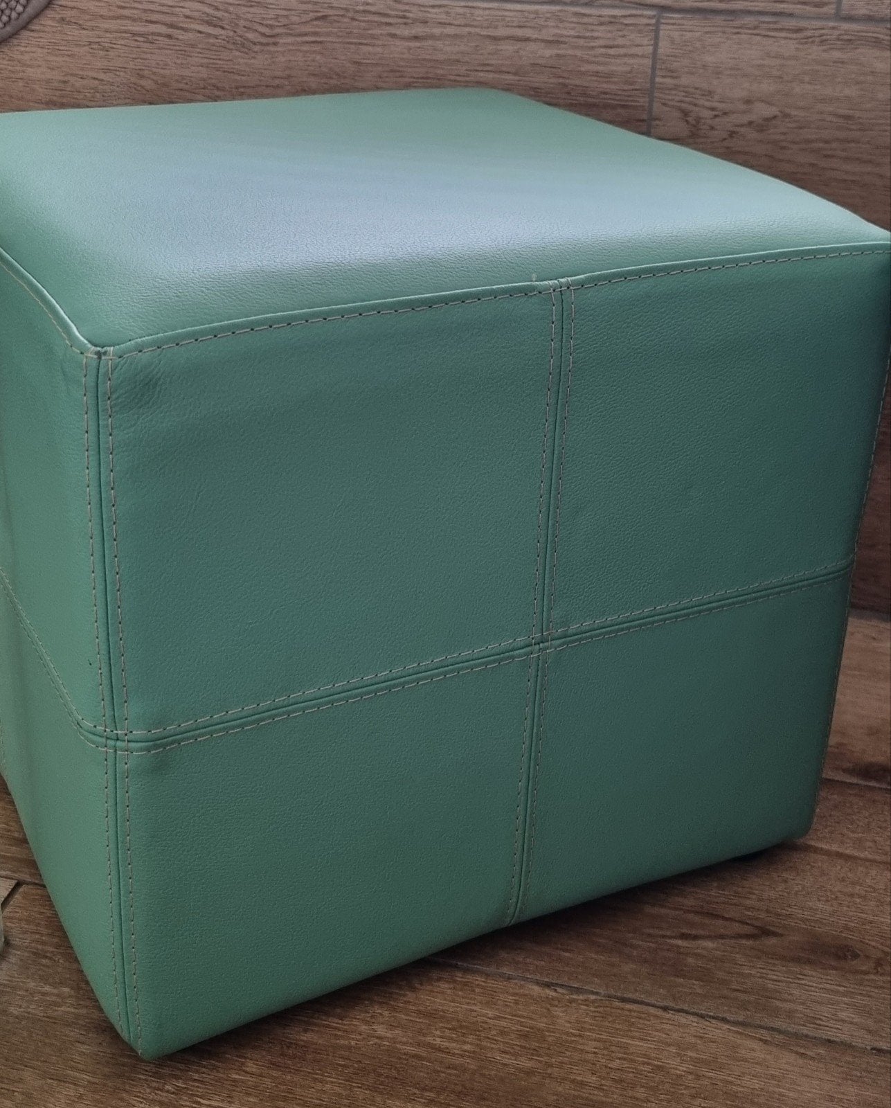 poef mintgroen, Huis en Inrichting, Ophalen, Minder dan 50 cm, Rond, Minder dan 50 cm