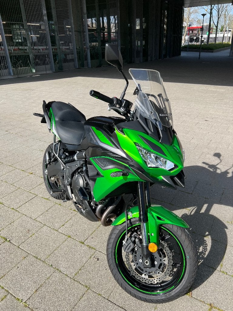 Kawasaki Versys 650 2023 A2 (Akrapovič), Motoren, 2 cilinders, Nieuw, Particulier, Toermotor