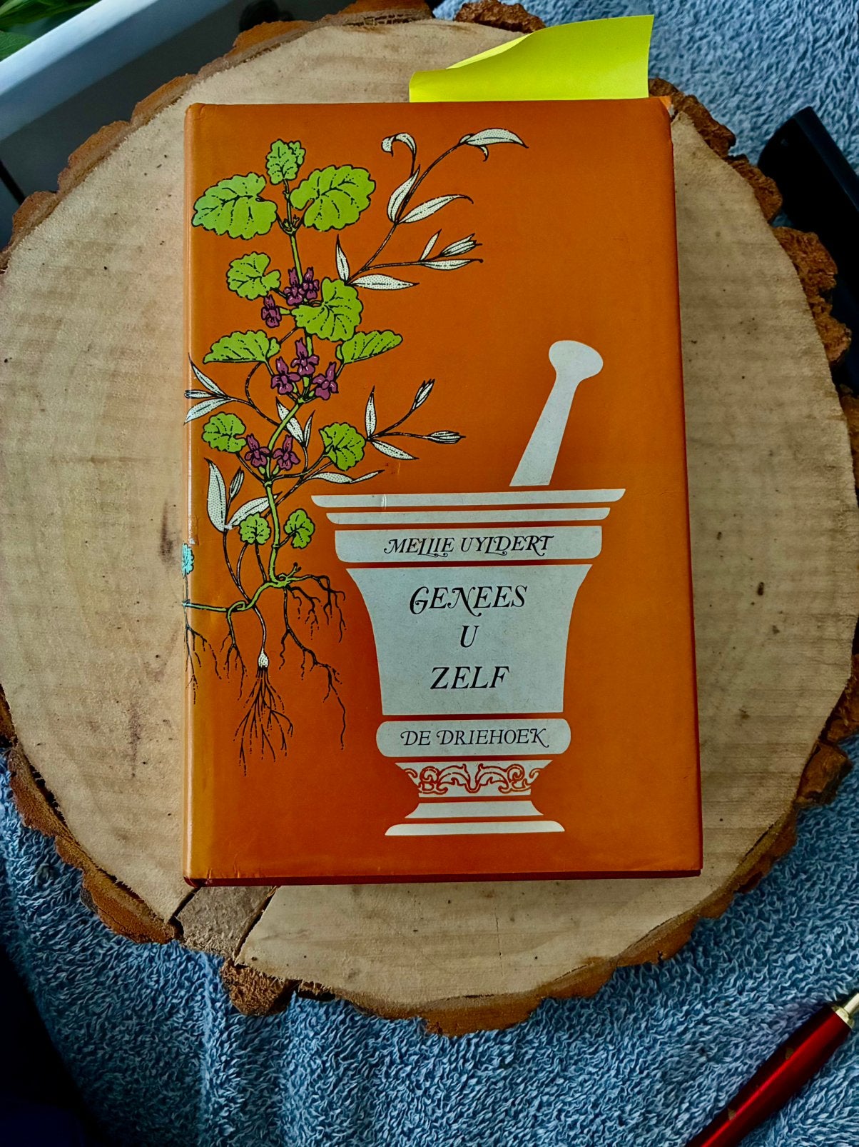 Genees U zelf .. Mellie Uyldert, Boeken, Esoterie en Spiritualiteit, Zo goed als nieuw, Achtergrond en Informatie, Overige onderwerpen