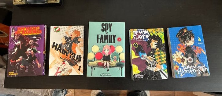 Manga boeken: Spy x Family, MHA, Demon Slayer, Haikyuu, Boeken, Meerdere stripboeken, Ophalen of Verzenden, Zo goed als nieuw