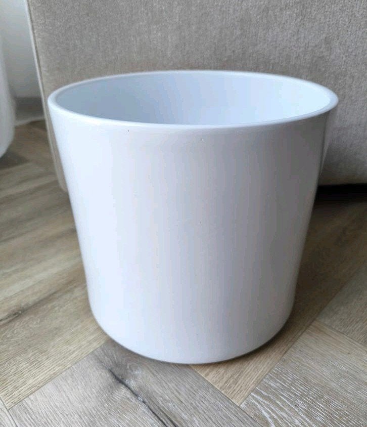 grote bloempot wit keramiek 26 cm / 27 Ø mica pot zeer nette, 25 tot 40 cm, Rond, Ophalen of Verzenden, Zo goed als nieuw
