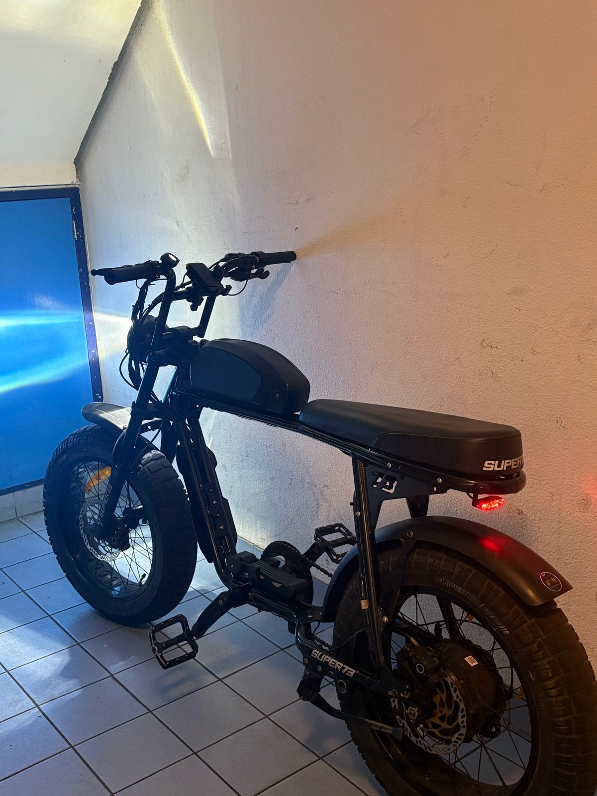 Super73 S2, Fietsen en Brommers, Elektrische fietsen, Overige merken, Ophalen of Verzenden, Zo goed als nieuw, 51 tot 55 cm