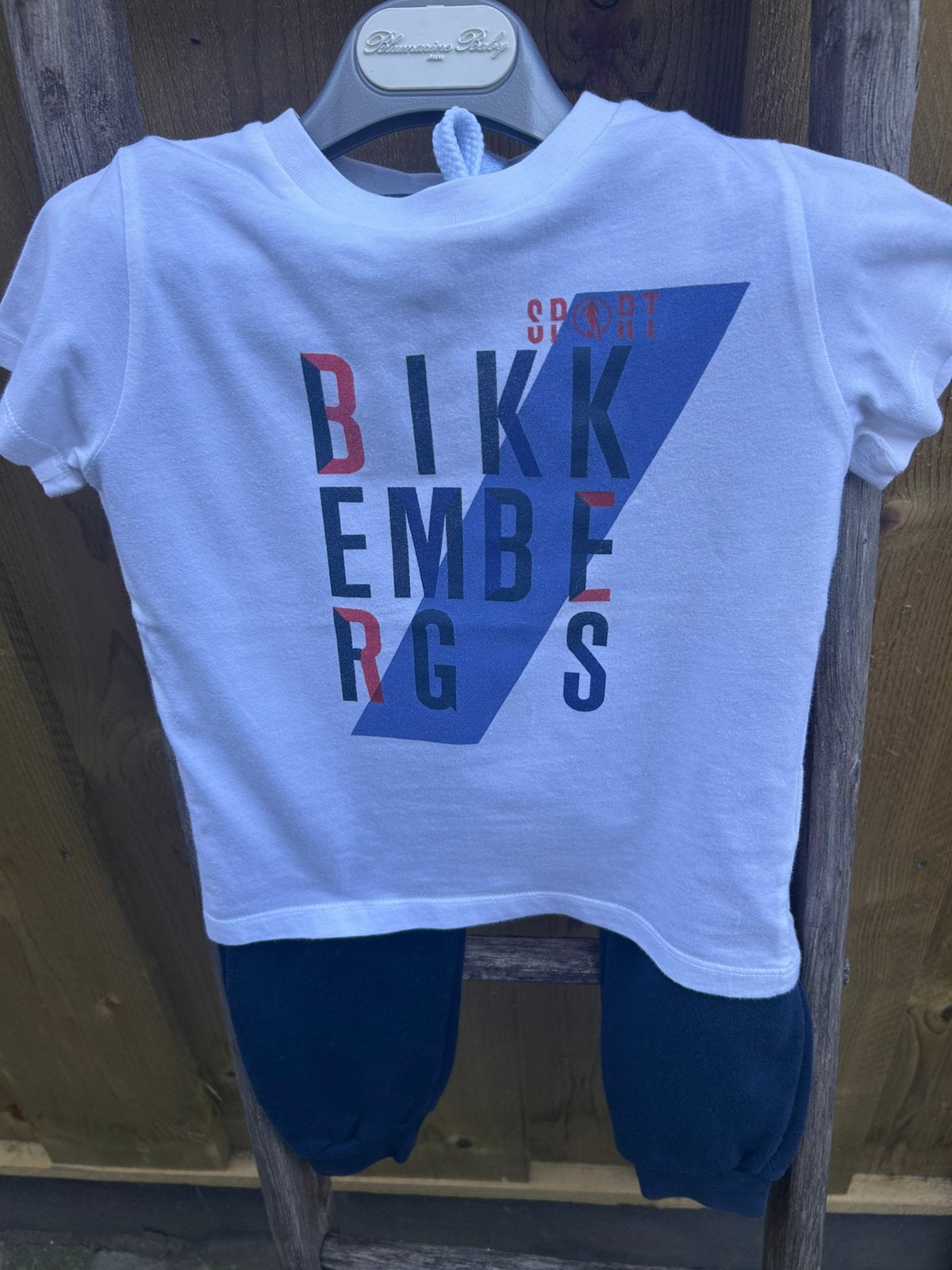 Biggemberg  setje shirt en broek 98-104, Ophalen of Verzenden, Zo goed als nieuw, Meisje