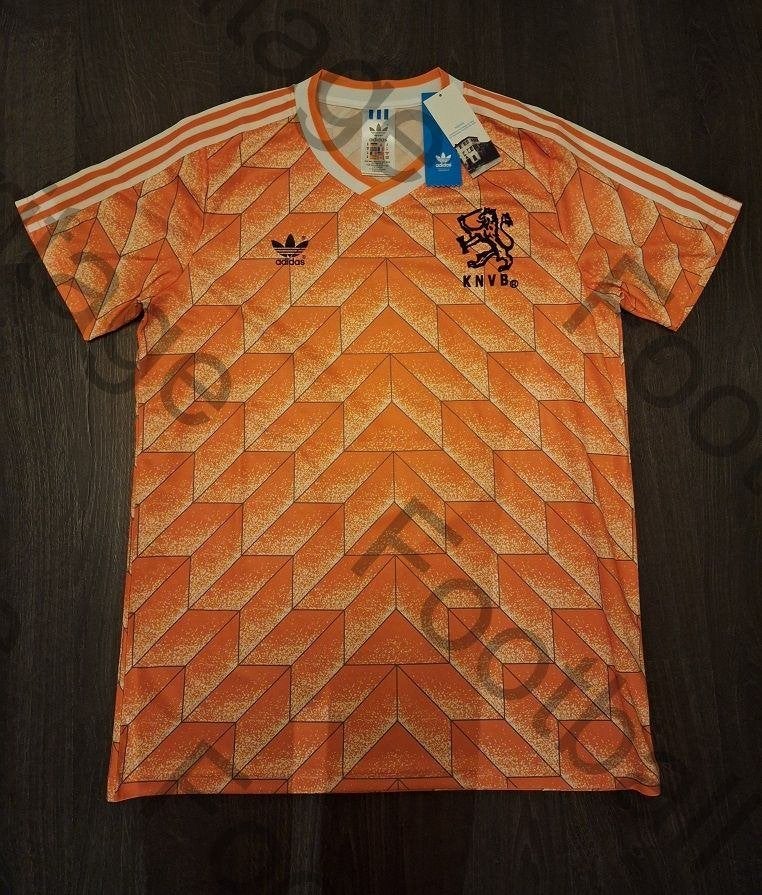 Nederlands elftal shirt 1988 (Van Basten), Maat M, Verzenden, Nieuw, Shirt