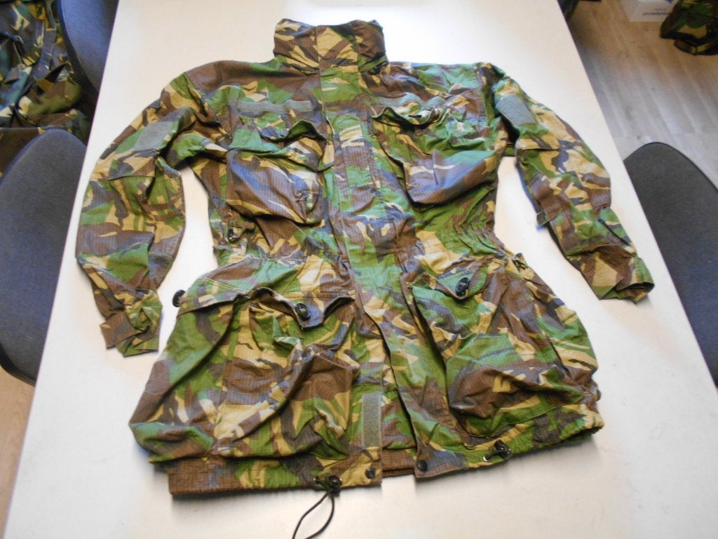 Smock jas div. maten woodland camouflage Nederlands leger, Ophalen of Verzenden, Landmacht, Nederland, Kleding of Schoenen