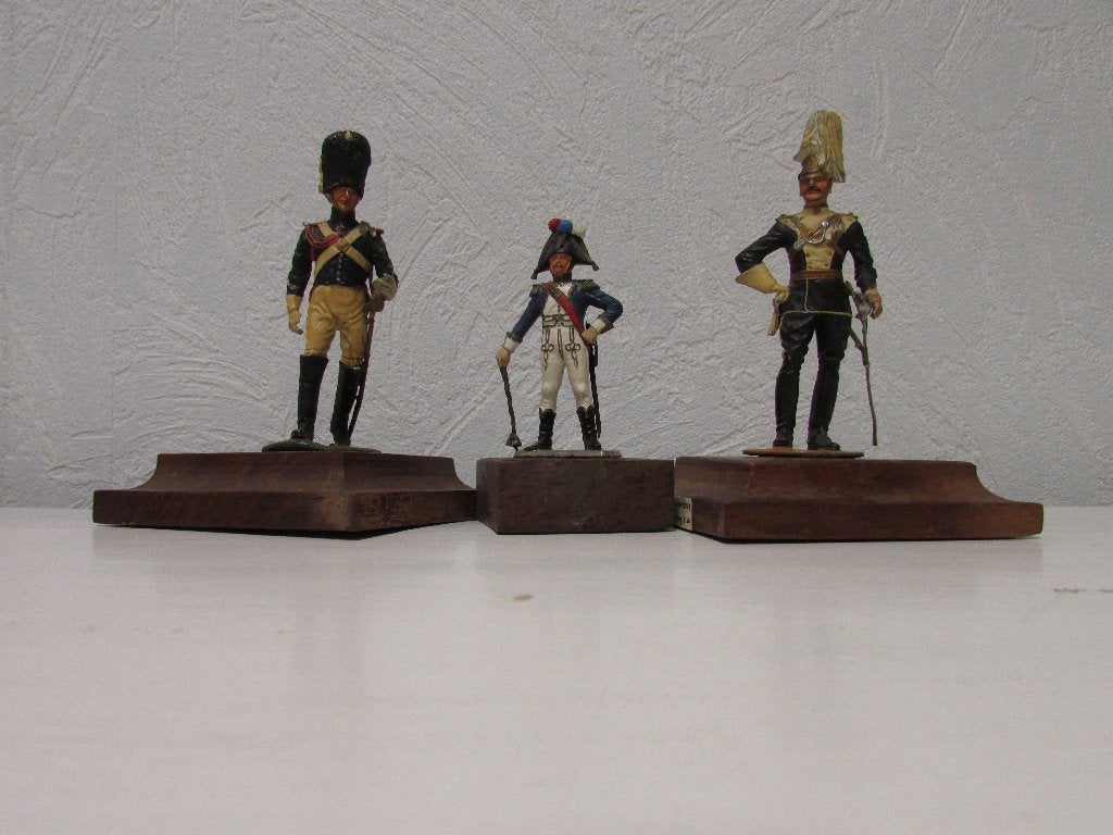 Oude handgeschilderde loden soldaatjes, Ophalen, Gebruikt