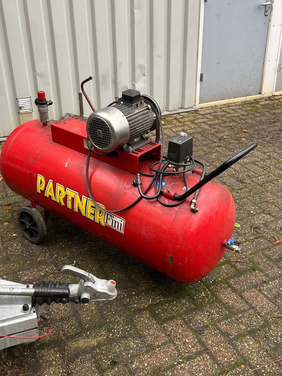Compressor tank., 100 liter of meer, Ophalen, Zo goed als nieuw