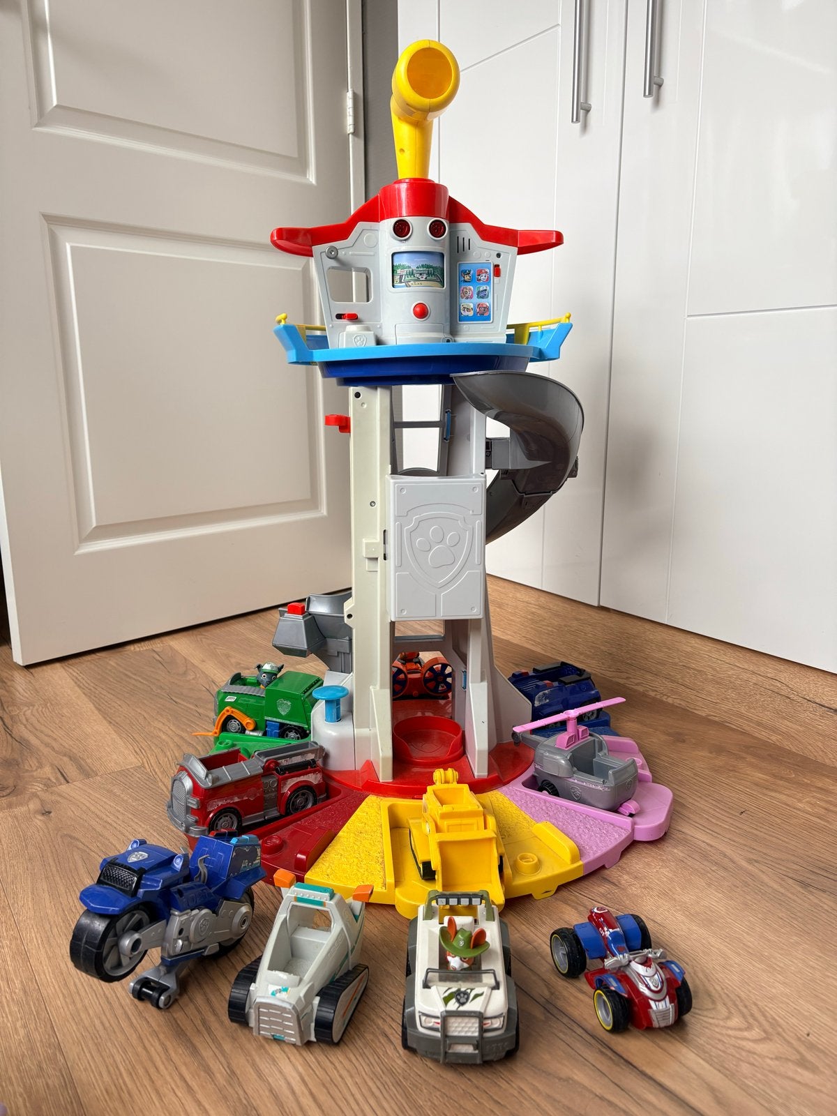 Paw Patrol Uitkijktoren met Voertuigen, Kinderen en Baby's, Speelgoed | Speelgoedvoertuigen, Ophalen, Gebruikt
