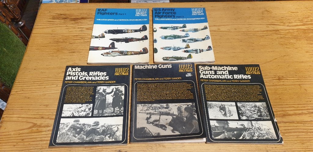 World war 2 boeken 2e wereld oorlog 5 stuks, Ophalen of Verzenden, Tweede Wereldoorlog, Zo goed als nieuw, Algemeen