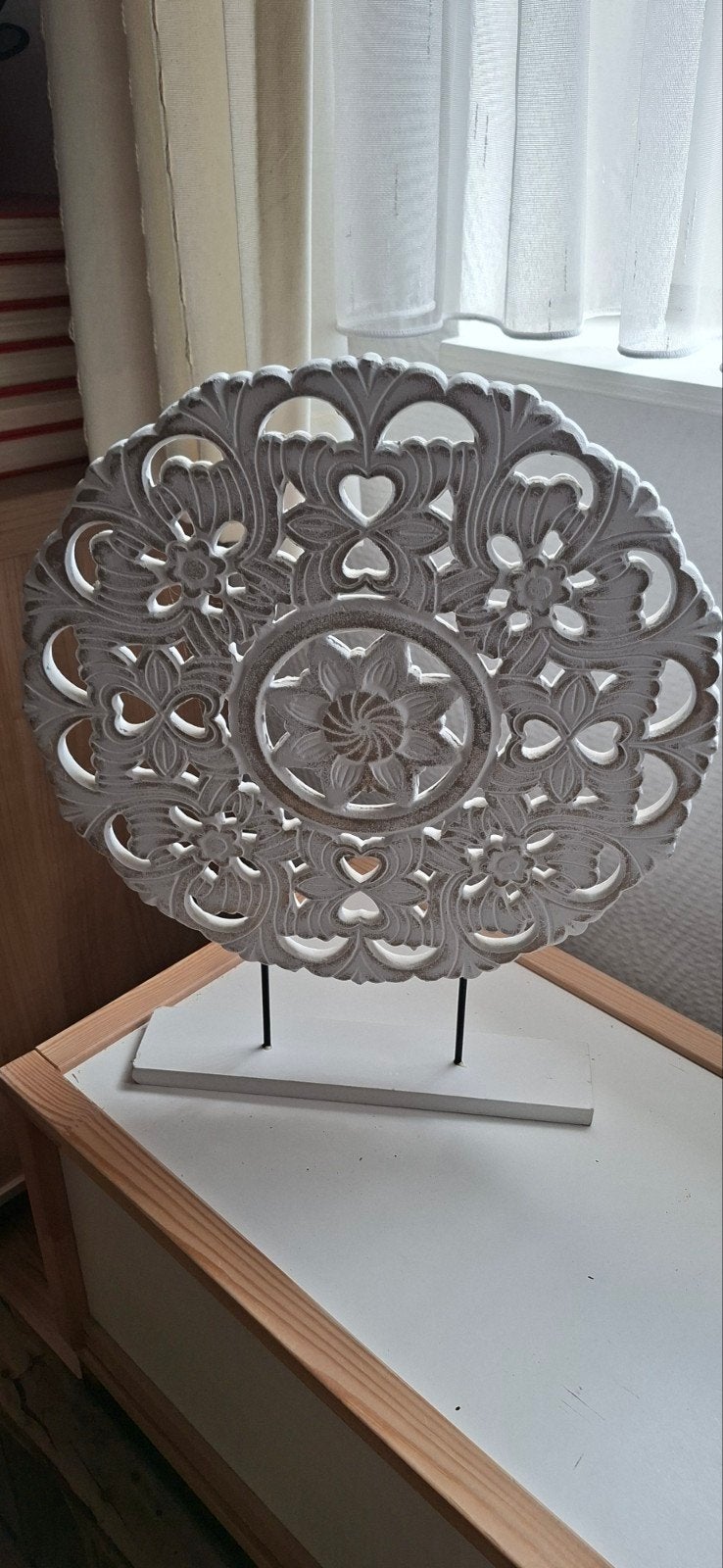 Decoratief ornament op voet - ideaal voor vensterbank, Huis en Inrichting, Woonaccessoires | Overige, Ophalen, Hout, Wit, Landelijk