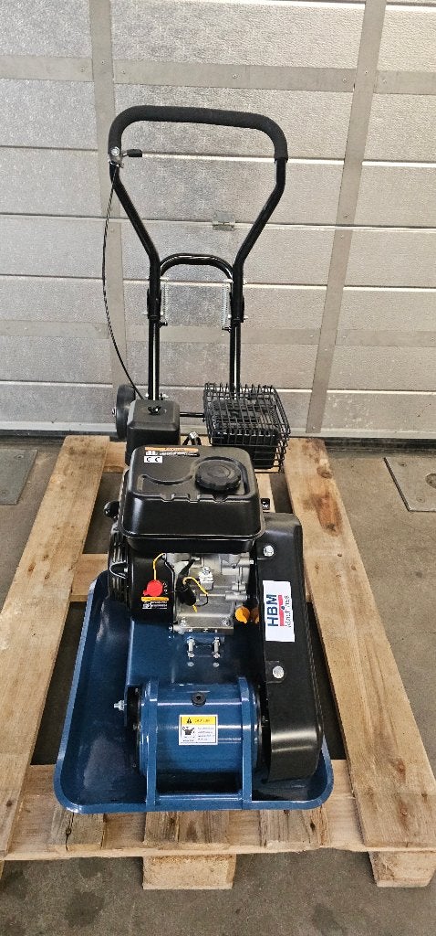 HBM 6,5 PK / 196 CC Trilplaat - 13000N. Met Wielset, Tuin en Terras, Hand-tuingereedschap, Ophalen of Verzenden, Zo goed als nieuw