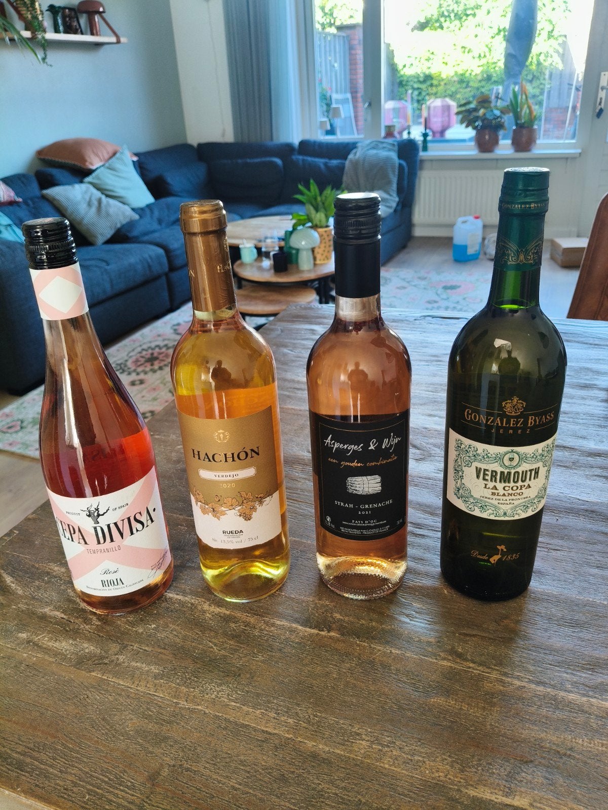 Diverse Wijncollectie: Rosé, Wit en Vermouth, Ophalen, Frankrijk, Rode wijn