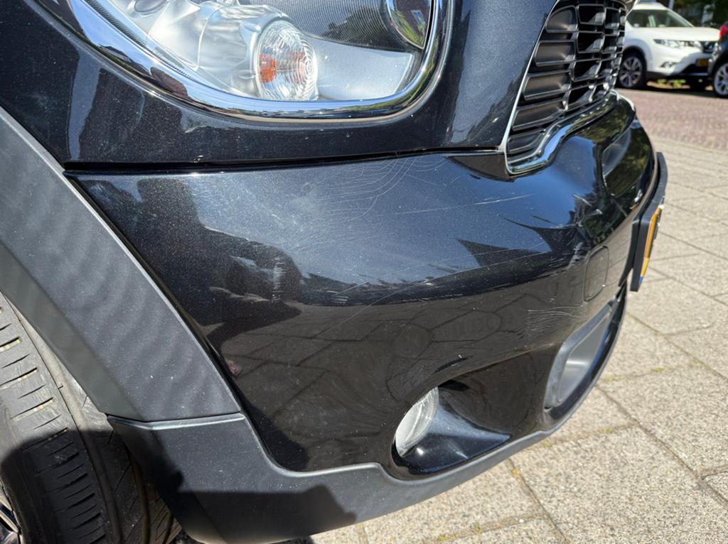 Mini Countryman 1.6 Cooper S All4 AUT 2011 Zwart, Auto's, 1380 kg, 4 stoelen, Zwart, 75 €/maand