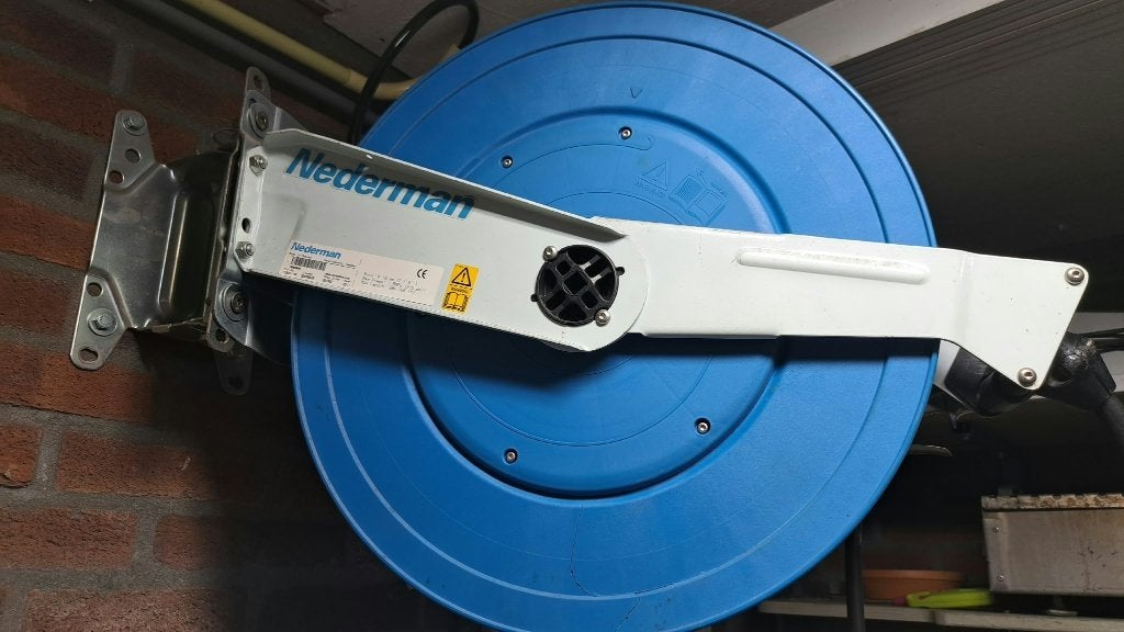 Professionele slanghaspel voor lucht en water, Ophalen of Verzenden, Zo goed als nieuw, Minder dan 200 liter/min, 6 tot 10 bar