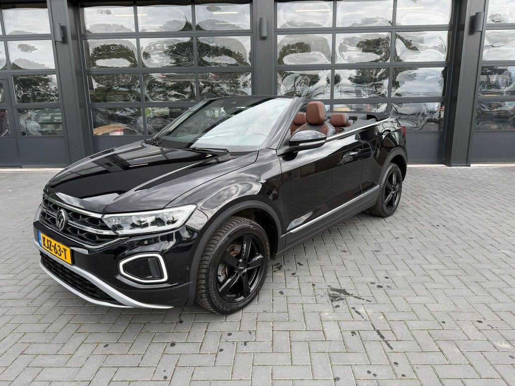 Volkswagen T-Roc cabrio 1.5 TSI automaat / Carplay ., Automaat, Adaptive Cruise Control, 4 cilinders, Cabriolet