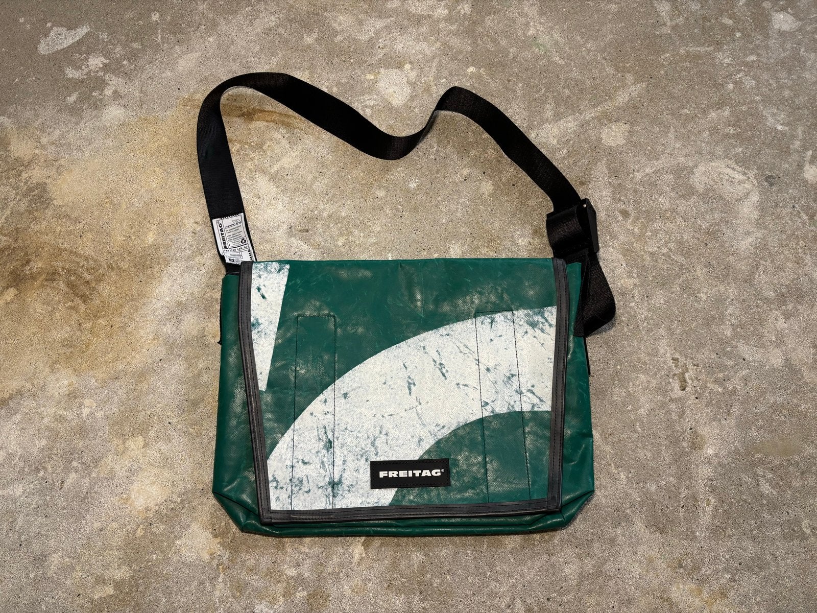 Freitag Messenger Bag - F12 Dragnet - Nieuw, Ophalen of Verzenden, Nieuw, Groen, Overige merken