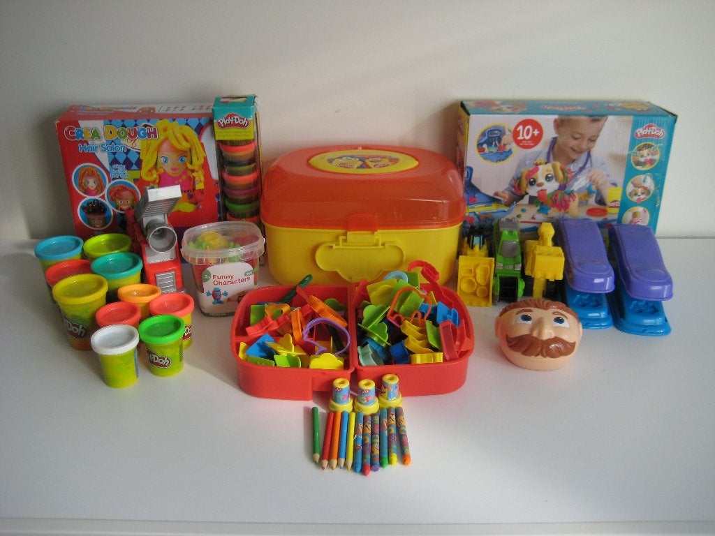 Play Doh koffer dierenarts kapper voertuigen vormpjes klei, Kinderen en Baby's, Speelgoed | Educatief en Creatief, Ophalen of Verzenden