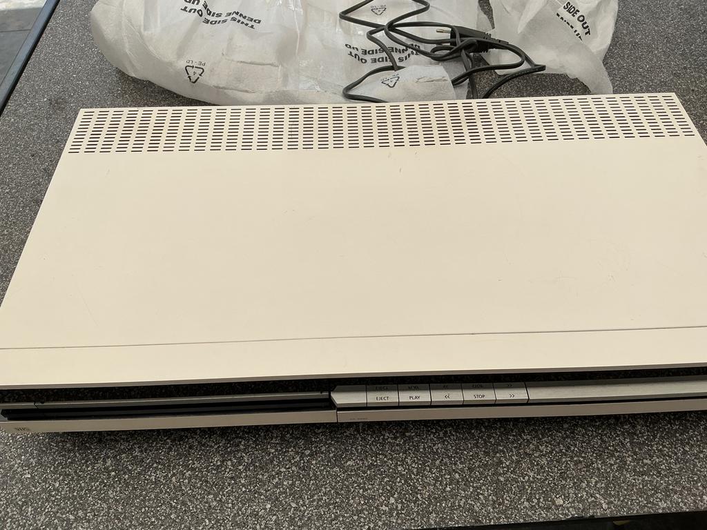 Bang en OlufsenVHSvideorecorder, Ophalen, Gebruikt
