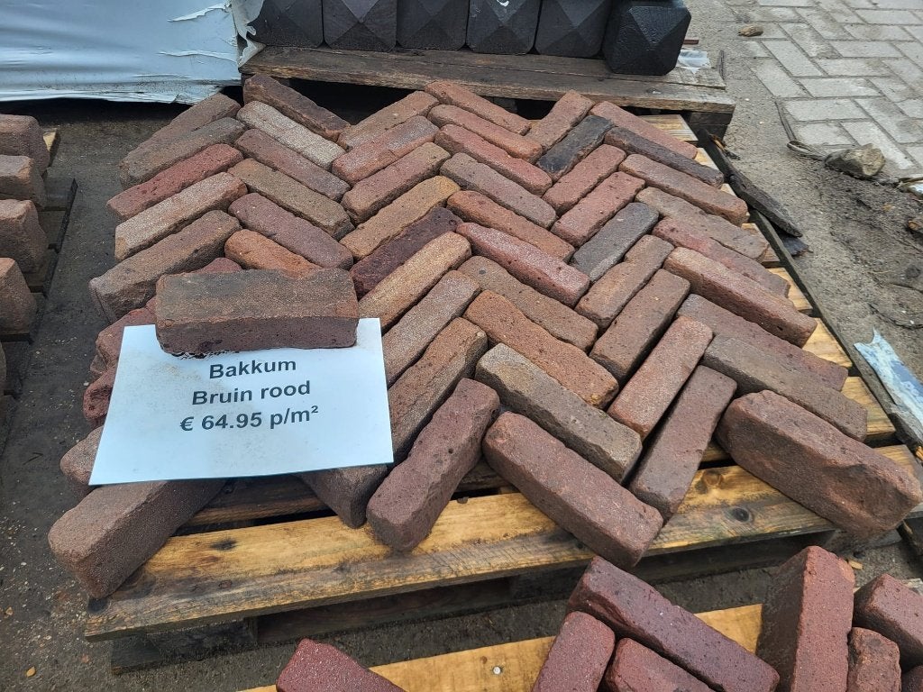 Gebruikte gebakken klinkers waalformaat bruin rood, Ophalen, Gebruikt, Keramiek, Klinkers