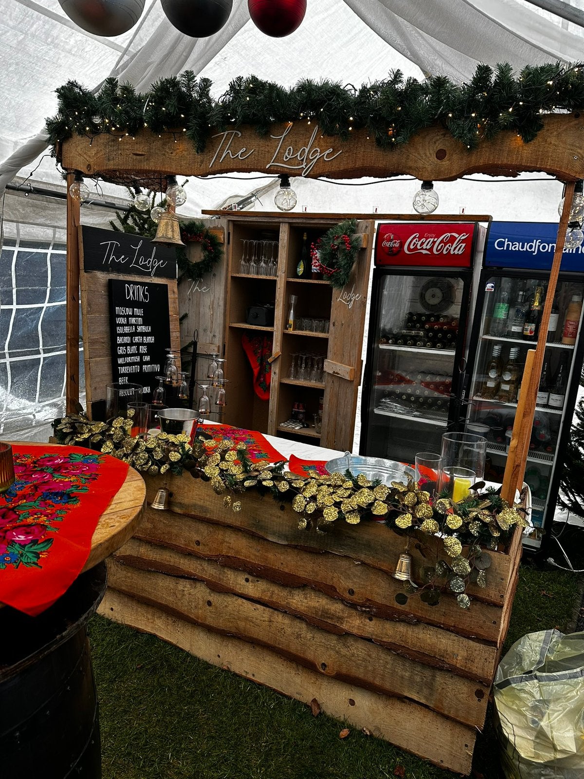 Ski bar met skis en toebehoren  apres ski thema, Ophalen of Verzenden, Zo goed als nieuw