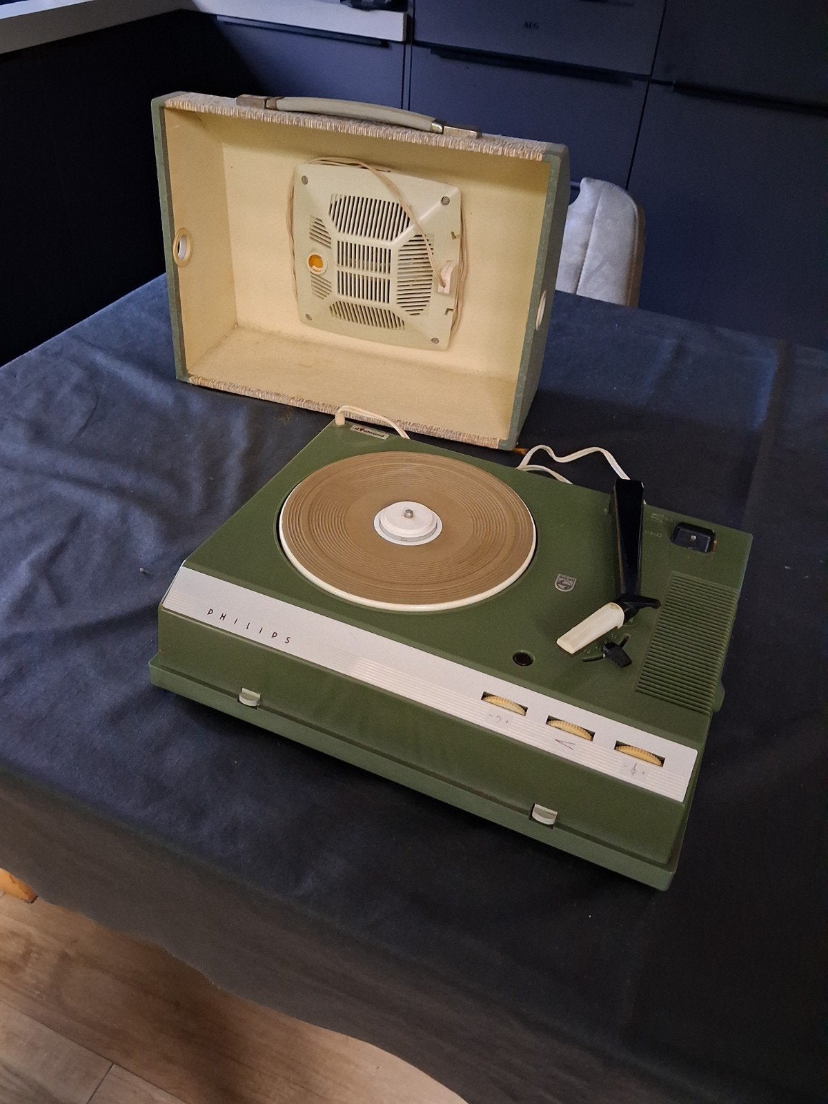 Vintage Philips Platenspeler - Draagbaar Groen Model, Ophalen, Gebruikt, Philips