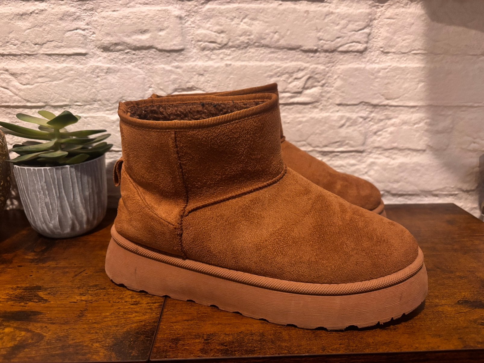 Uggs • maat 40, Ophalen of Verzenden, Zo goed als nieuw, Zwart