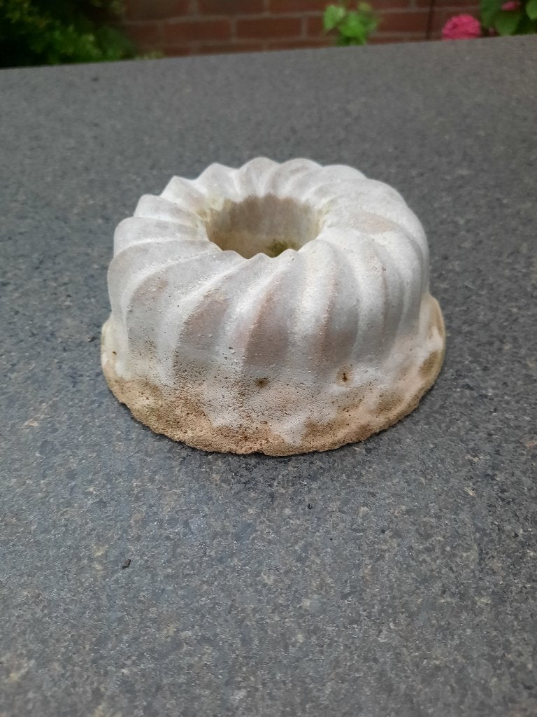 Betonnen Tuinbeeld Tulband - Ø 13,5 cm, Ophalen of Verzenden, Zo goed als nieuw, Beton, Abstract beeld