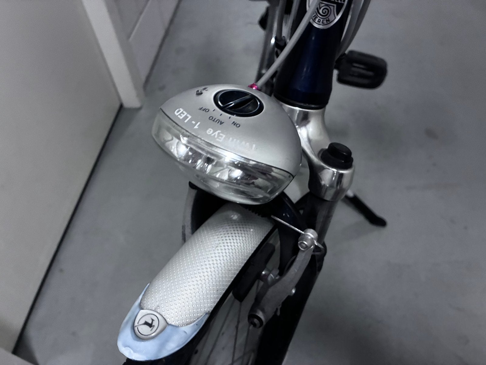 Gazelle fiets met 8 versnellingen - 1 spaak los, Fietsen en Brommers, Fietsen | Dames | Damesfietsen, Gebruikt, Gazelle, Versnellingen