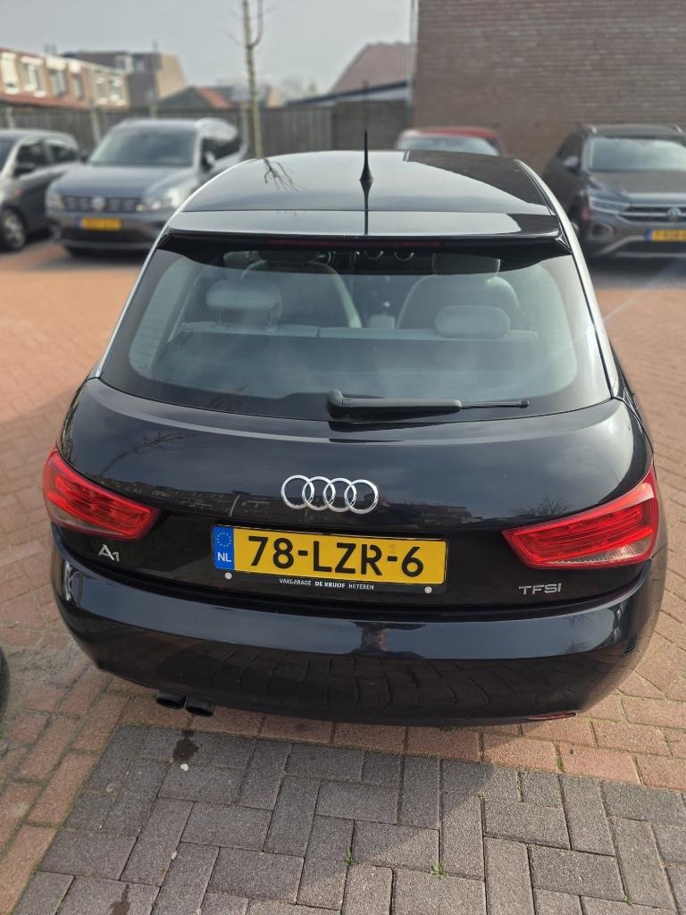 Audi A1 - In - NIEUWE APK (Vandaag gekeurd!), Euro 5, Stof, A1, Start-stop-systeem