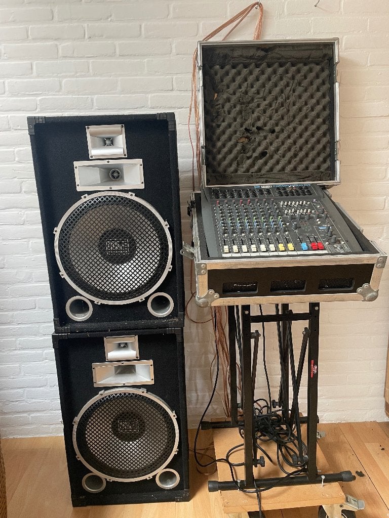 PAA Geluidsinstallatie Speakers en Mengpaneel, Ophalen, Gebruikt, 5 tot 10 kanalen, Microfooningang
