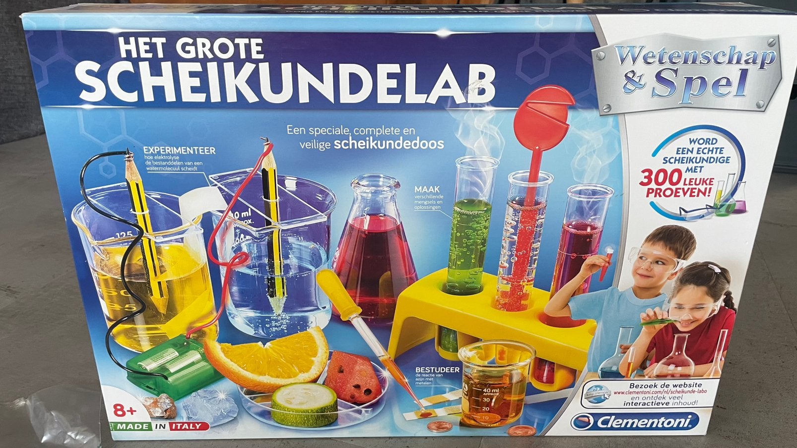 Scheikunde lab kids (8+), Kinderen en Baby's, Speelgoed | Educatief en Creatief, Ophalen of Verzenden, Zo goed als nieuw, Ontdekken