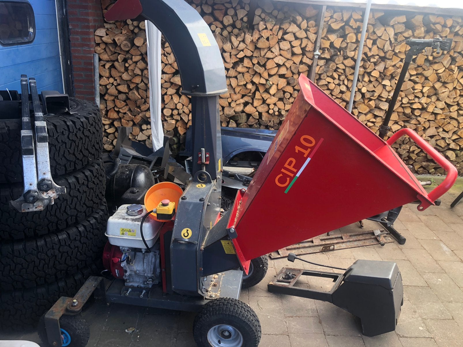 Zware sterke versnipperaar tot 10cm dik hout, Tuin en Terras, Ophalen, Zo goed als nieuw, Benzine