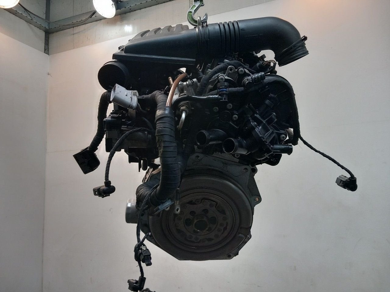 Motor Volkswagen Passat, Onderdelen@venauto.nl, Van der Ven Autorecycling B.V., Gebruikt, Ettenseweg 76, 4706 PB Roosendaal, The Netherlands
