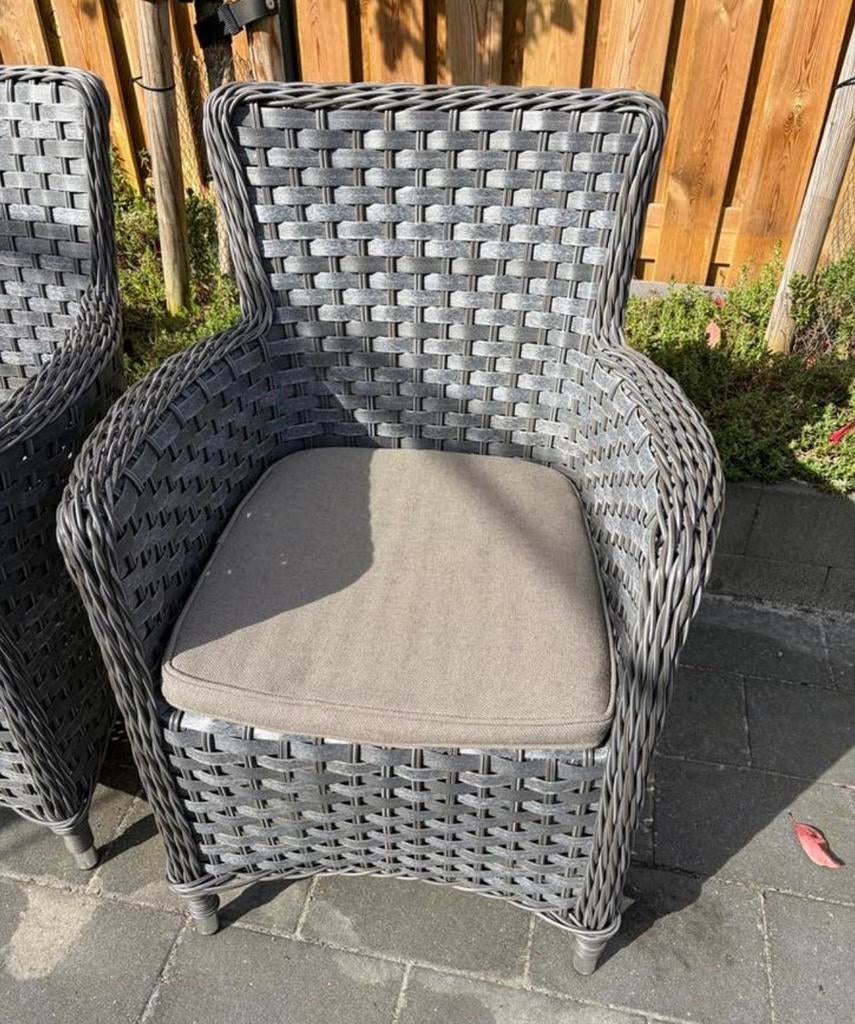 GEZOCHT deze tuinstoel, Tuin en Terras, Tuinstoelen, Ophalen of Verzenden, Zo goed als nieuw, Kunststof