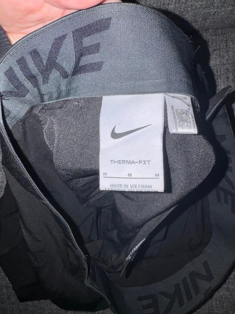 NIEUWR!Nike sport short, Maat 48/50 (M), Zwart, Nieuw, Ophalen of Verzenden