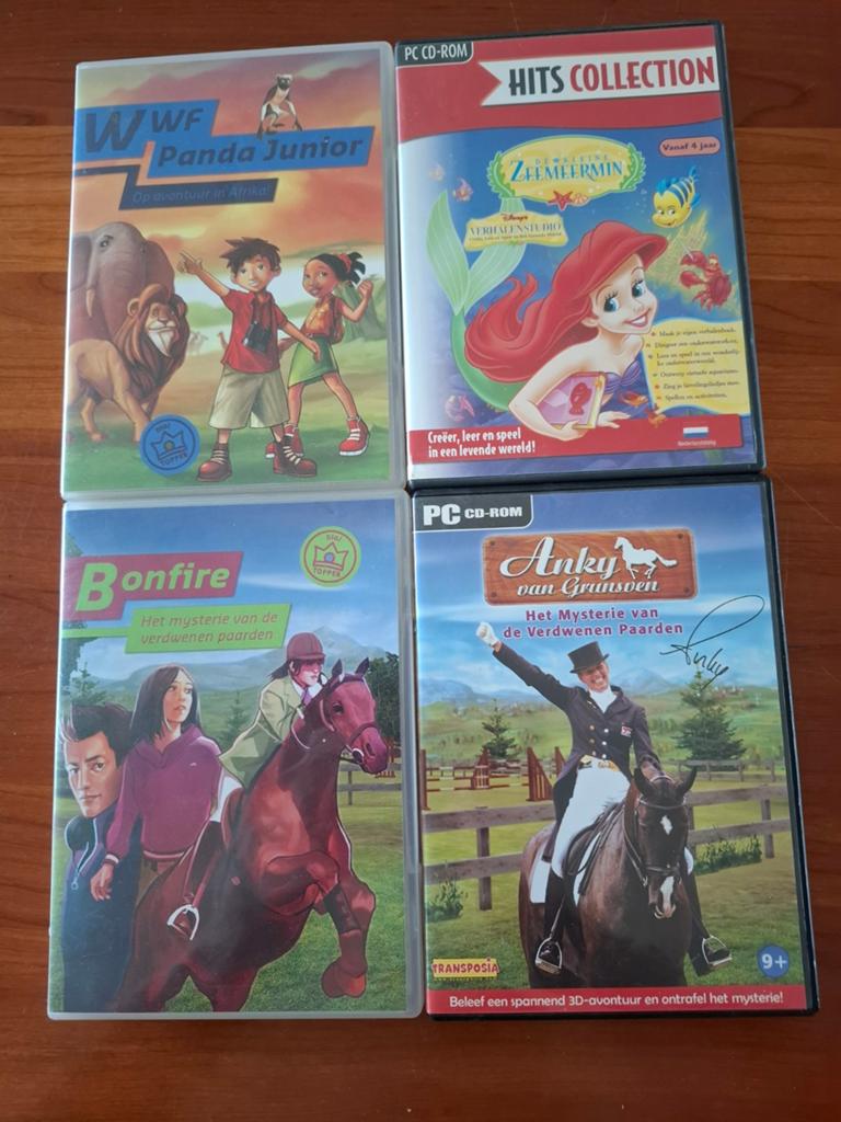 4x PC CD-ROM Spellen WWF Panda Junior, Zeemeermin, Bonfire,, Avontuur en Actie, 1 speler, Ophalen of Verzenden, Zo goed als nieuw