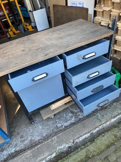 werkbankje met 5 lades en 1 deurtjes, Doe-het-zelf en Verbouw, Werkbanken, Ophalen, Nieuw, 170 cm of meer