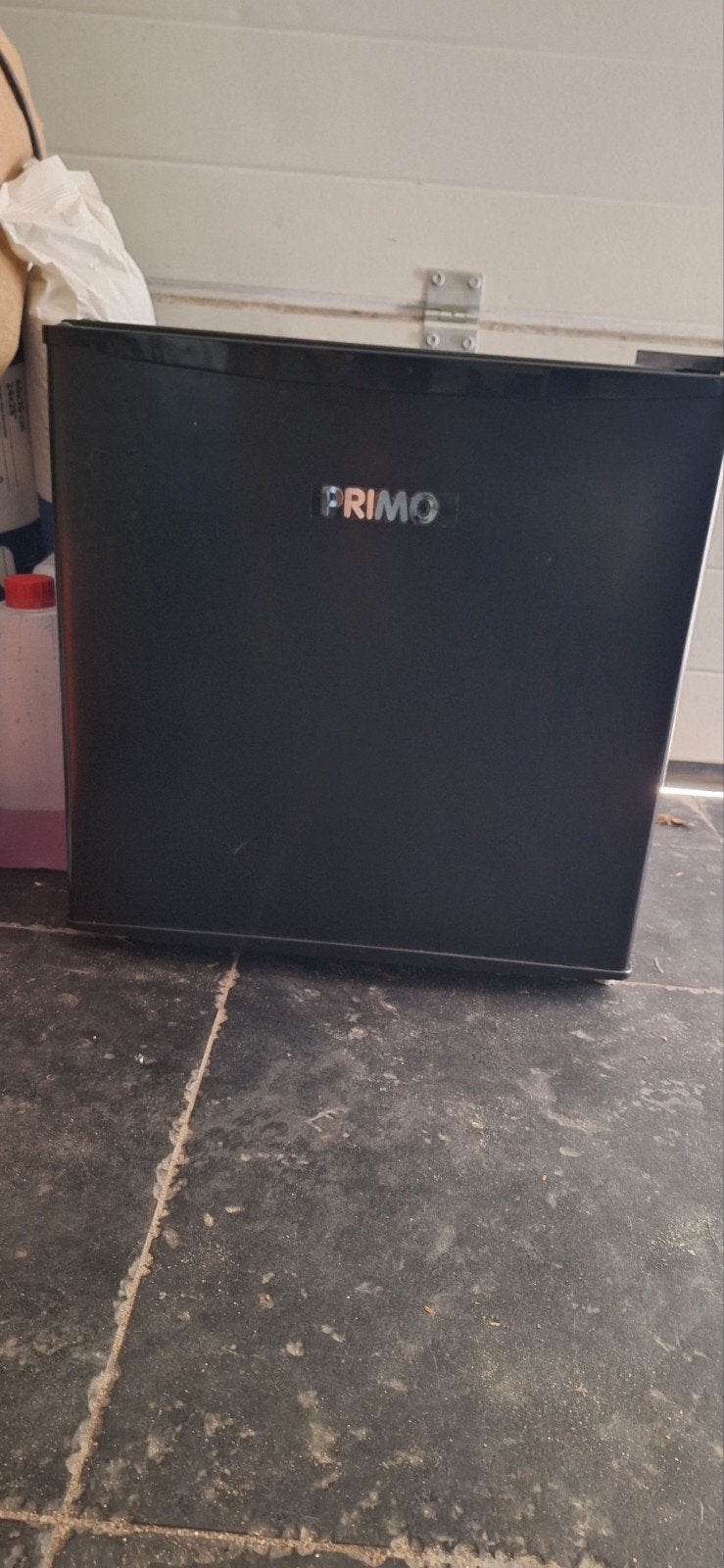Koelkastje, ideaal voor op studentenkamer of camping., Ophalen, Met vriesvak, Minder dan 45 cm, Minder dan 85 cm