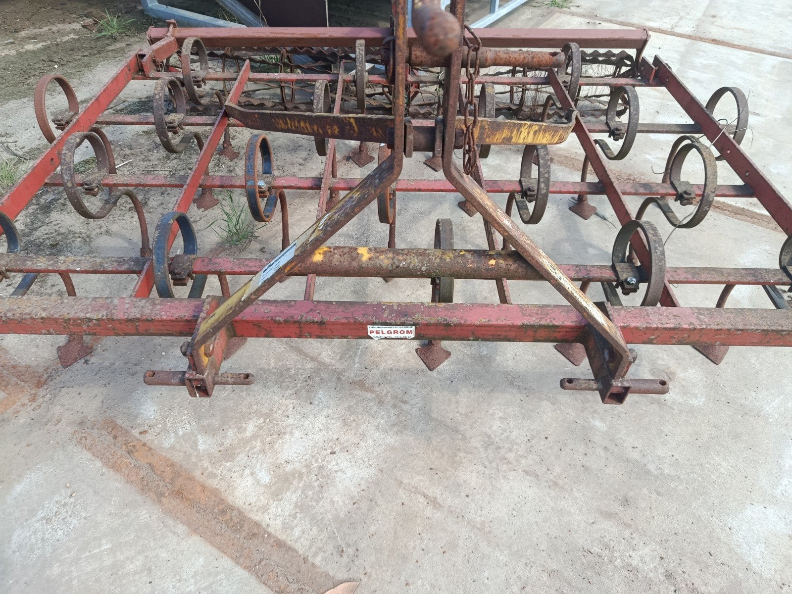 triltand cultivator 2,5meter met ganzevoet, Ophalen, Gebruikt