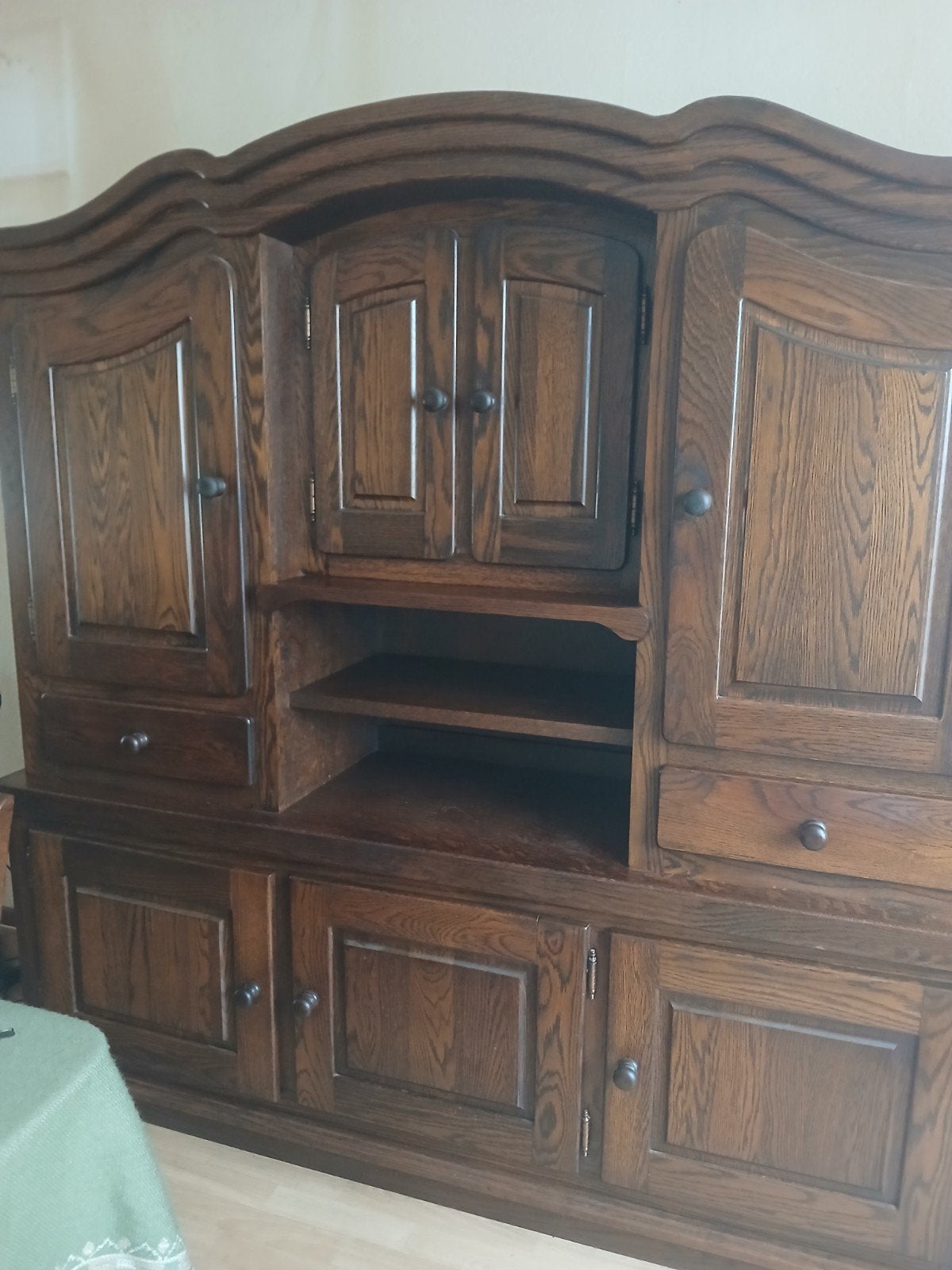 Massief eiken dressoir/tv-meubel met veel opbergruimte, Huis en Inrichting, Ophalen