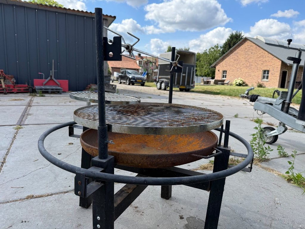 Demonteerbaar grill voor de tuin, Ophalen, Gebruikt, Onbekend