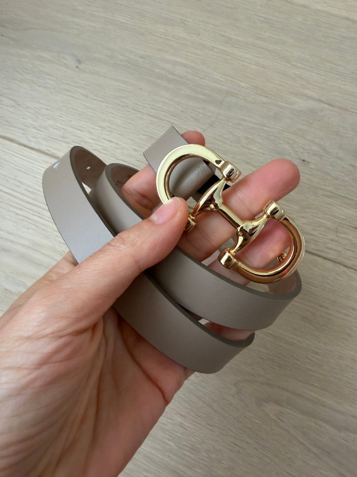 Massimo Dutti beige leren riem - Nieuw met label, Kleding | Dames, Minder dan 3 cm, Overige kleuren, Minder dan 80 cm, Echt leder