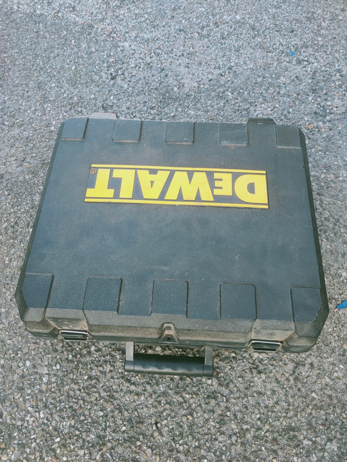 DeWalt D26204K Bovenfrees - Krachtig en Compleet, Doe-het-zelf en Verbouw, Gereedschap | Freesmachines, Gebruikt, DeWalt, Ophalen of Verzenden