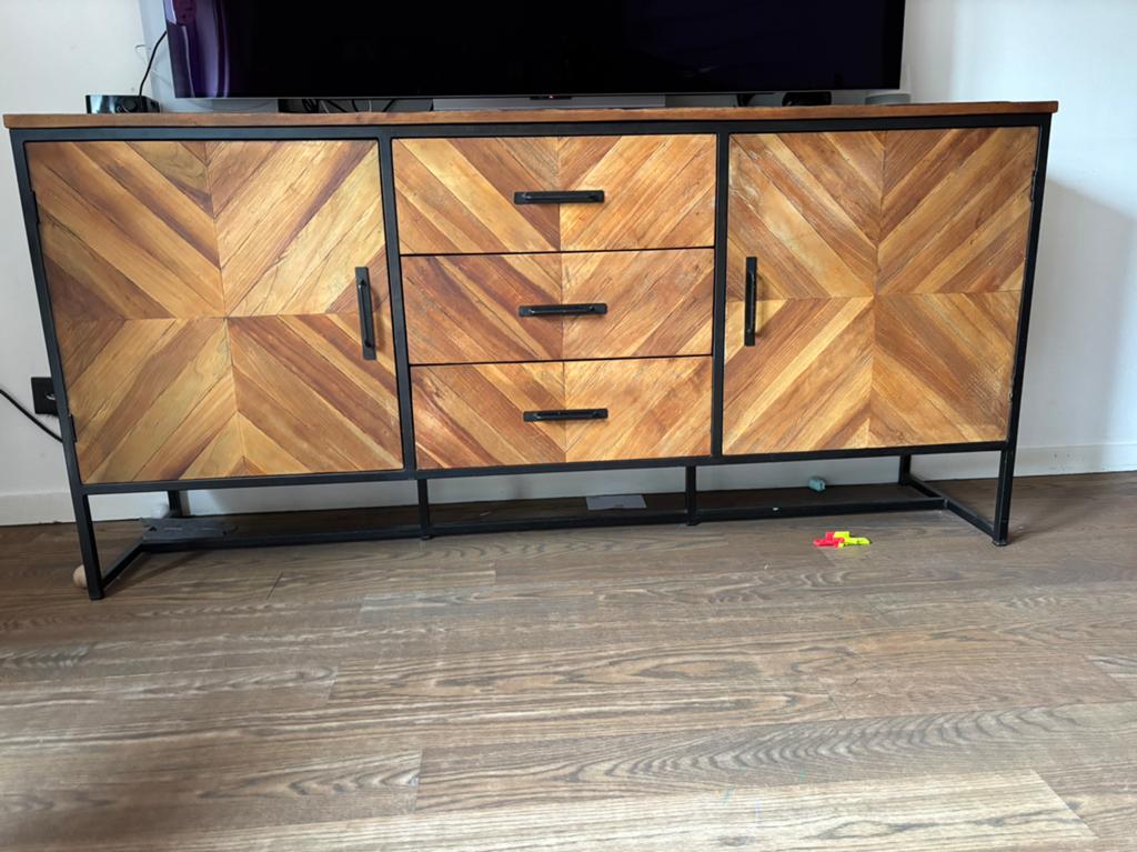 Mango houten kast / tv kast, Ophalen, Gebruikt, 25 tot 50 cm, 150 tot 200 cm