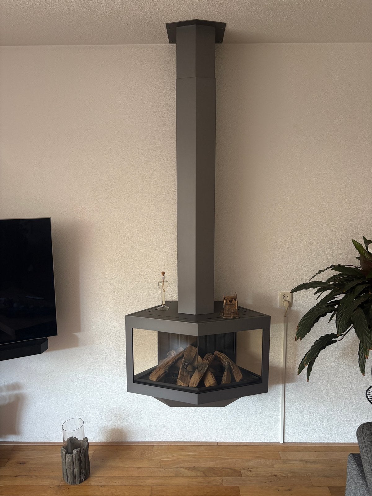 Wandgaskachel, Ophalen, Gebruikt, Hangende haard, Gashaard