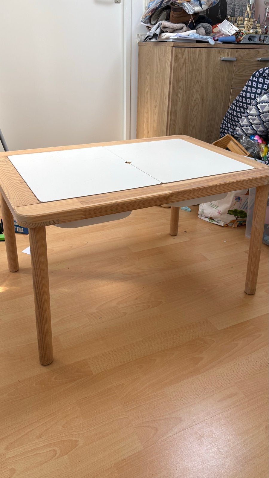 Houten speeltafel met 2 bakken ikea Flisat, Ophalen, Gebruikt, Tafel(s)